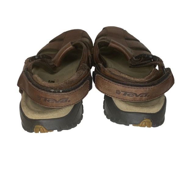 Teva Fisherman Sandals Men\'s 12 US Brown Leather Closed Toe Beach Shoes 6556